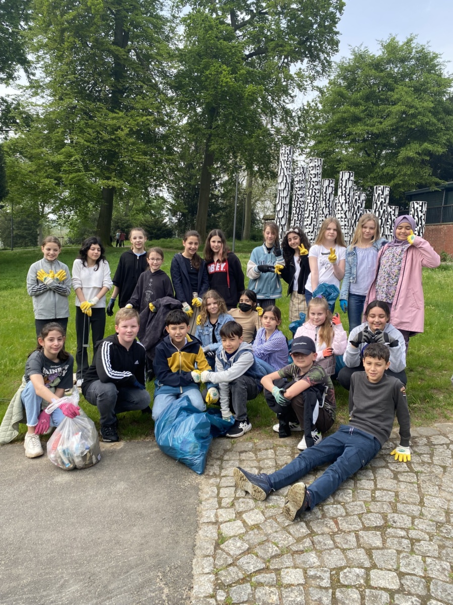 Müllsammelaktion der 5a